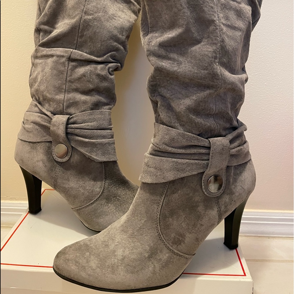 Blake Scott Logan Suede boots; Gray; 12” shaft; 3” heel; 8.5M. Gently worn.